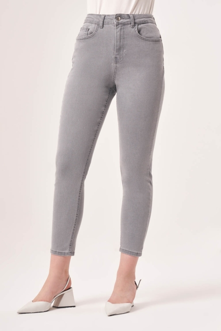 Mizalle Skinny Fit Gri Denim Pantolon