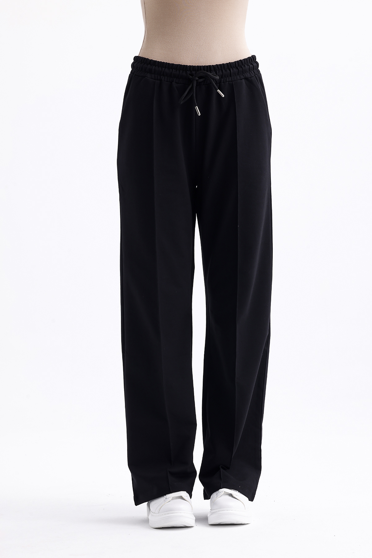 Mizalle Pamuklu Siyah Jogger Pantolon