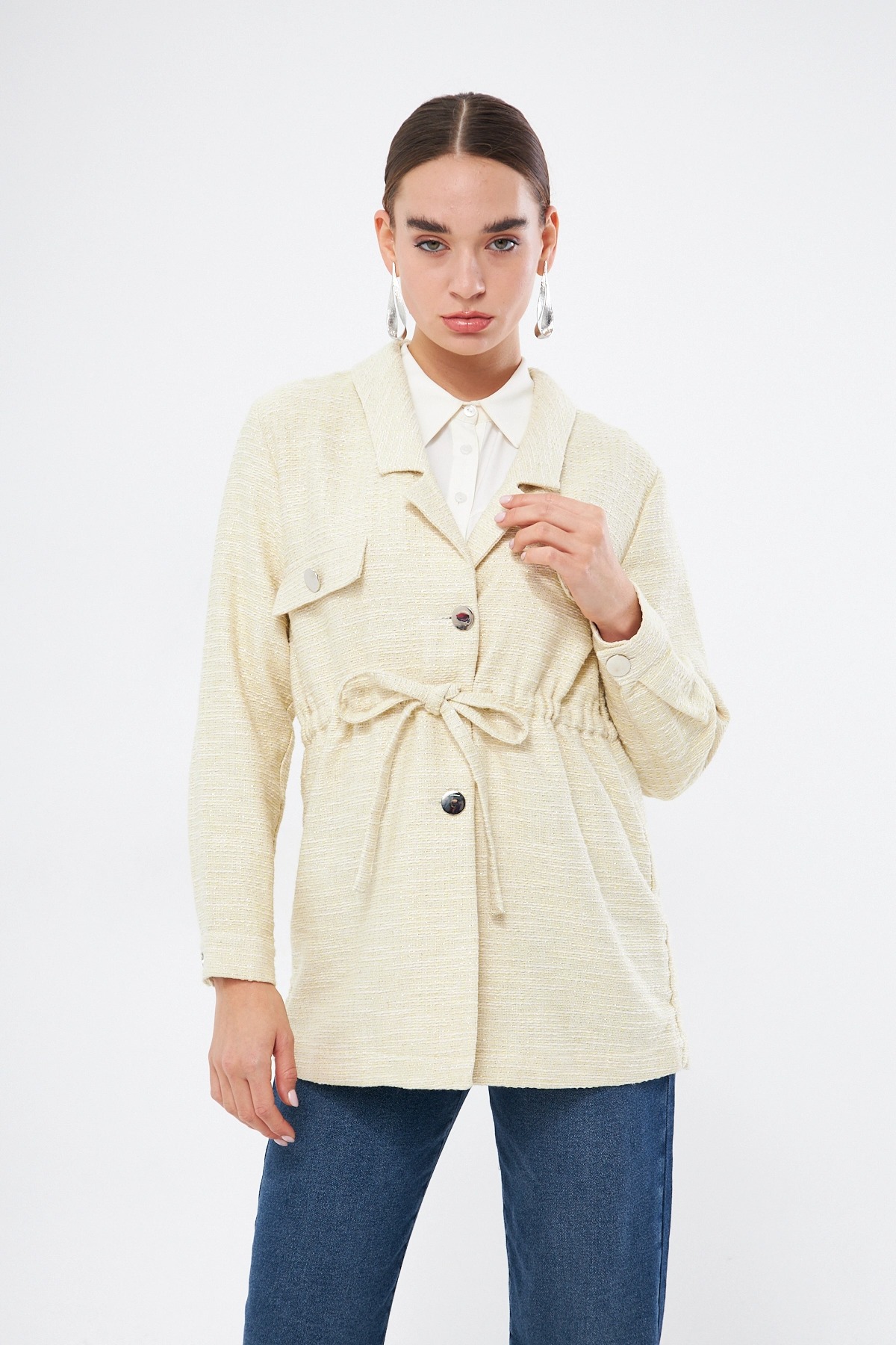 Mizalle Beli Bağcıklı Ekru Safari Ceket
