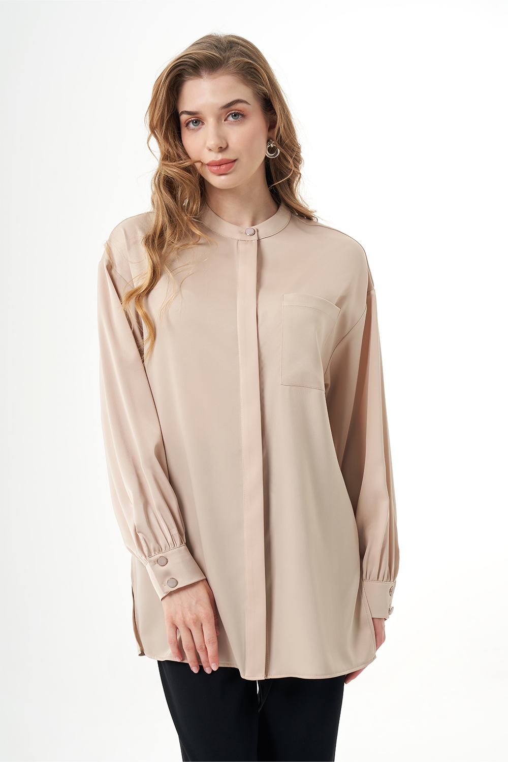 Mizalle Hakim Yaka Bej Rengi Saten Tunik