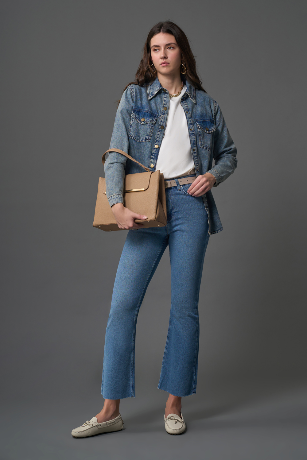 Mizalle Çift Cepli Klasik Koyu Mavi Denim Gömlek