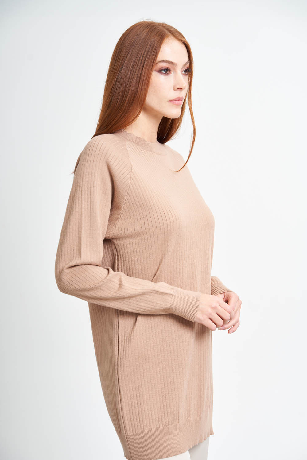 Mizalle Camel Kanallı Örme Yuvarlak Yaka Uzun Triko Kazak