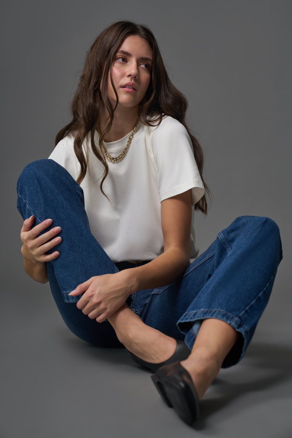 Mizalle Dar Kalıp Geniş Paça Koyu Mavi Denim Pantolon
