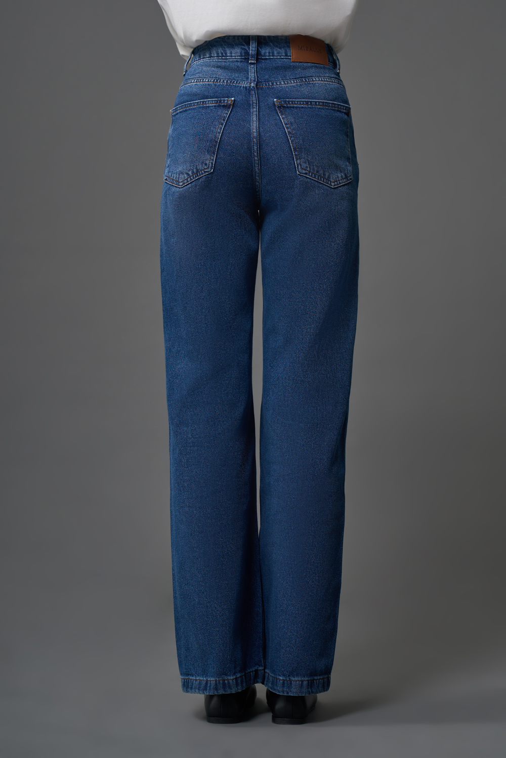Mizalle Dar Kalıp Geniş Paça Koyu Mavi Denim Pantolon