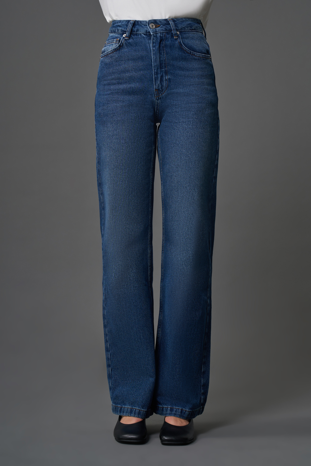Mizalle Dar Kalıp Geniş Paça Koyu Mavi Denim Pantolon