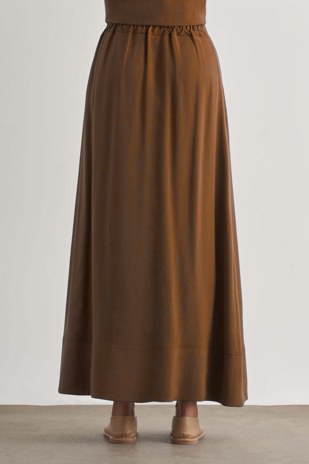Mizalle Modal Karışımlı Camel Maksi Evaze Etek