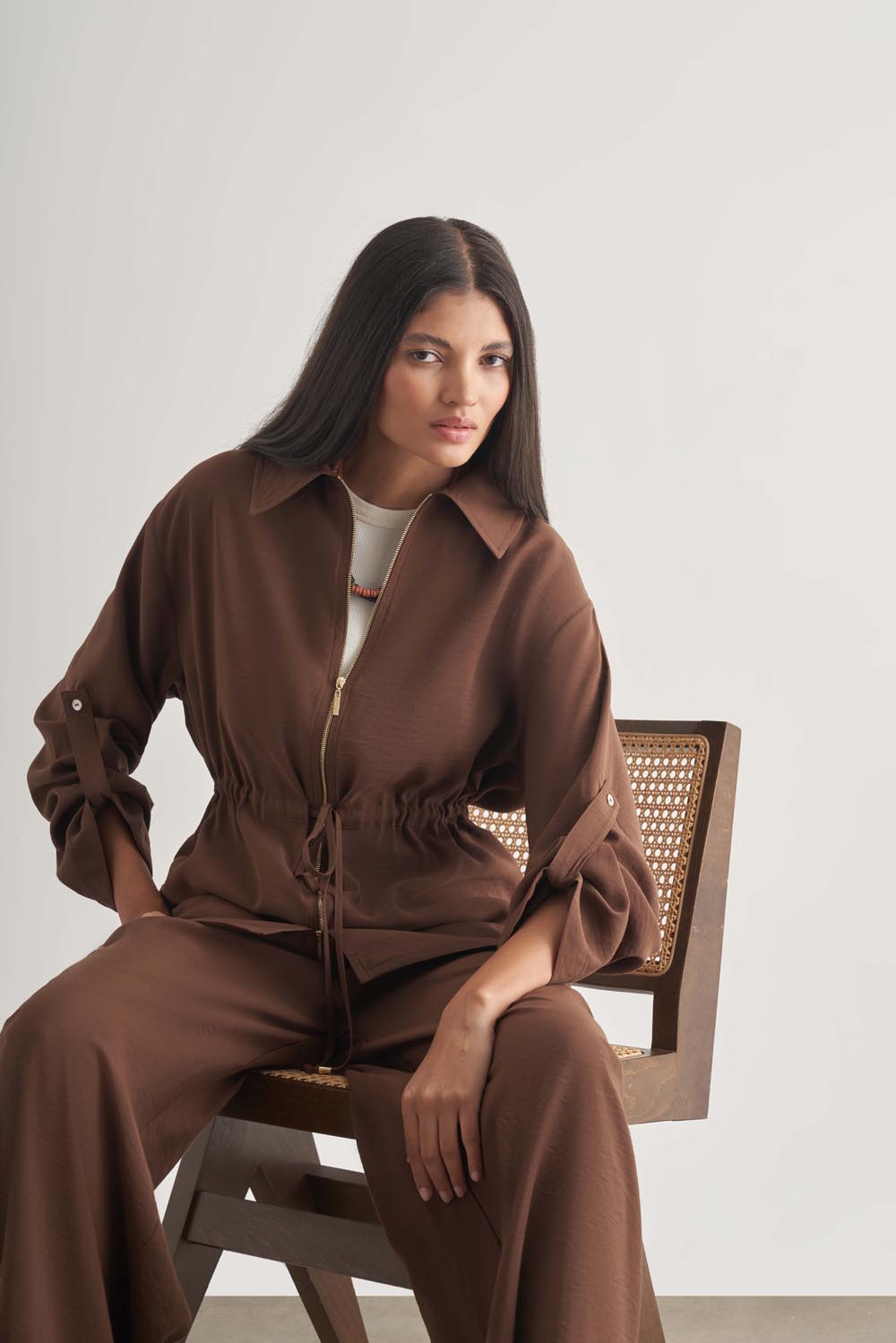 Mizalle Modal Karışımlı Rahat Kesim Beli Lastikli Kahverengi Pantolon
