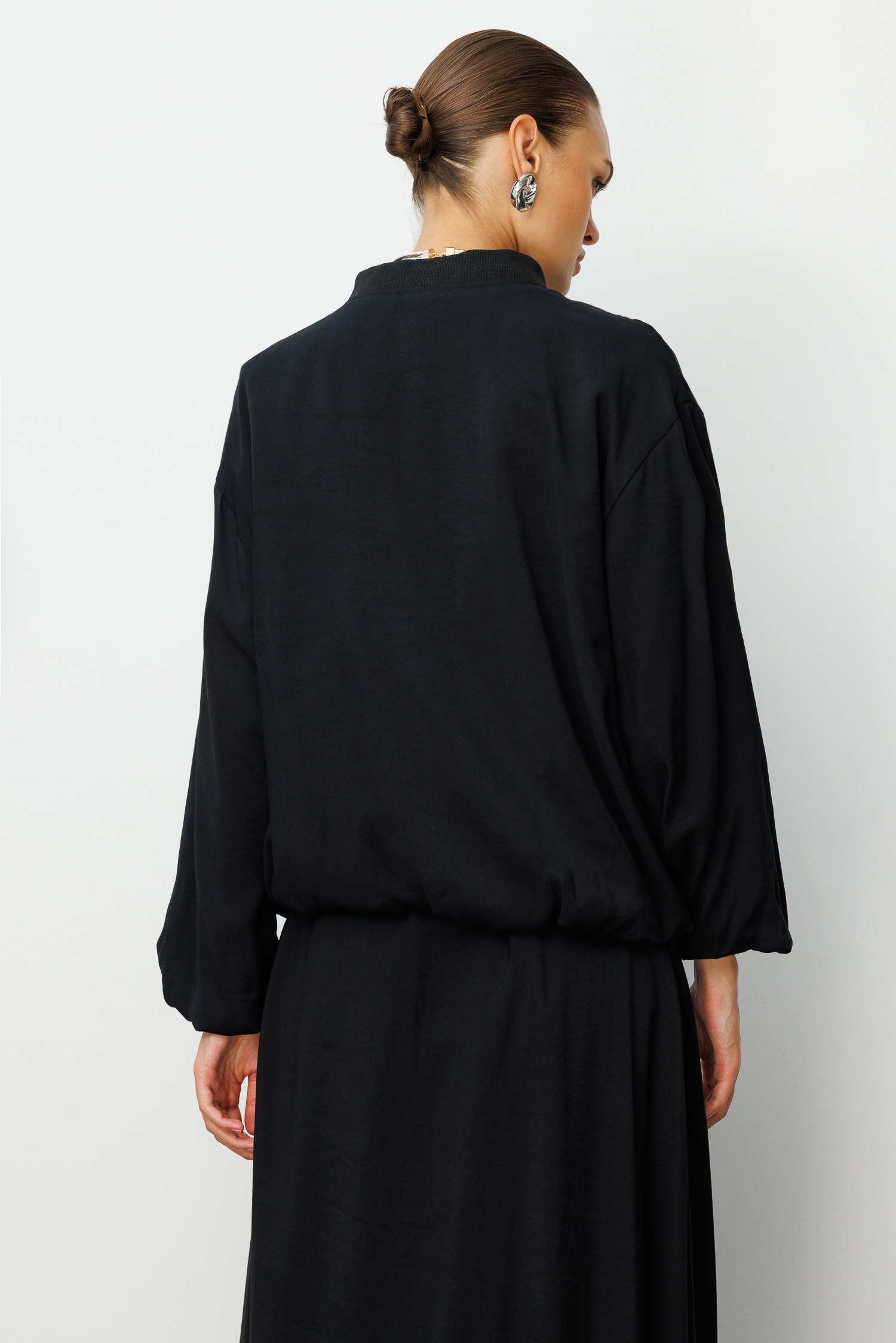 Mizalle Modal Karışımlı Siyah Oversize Bomber Ceket