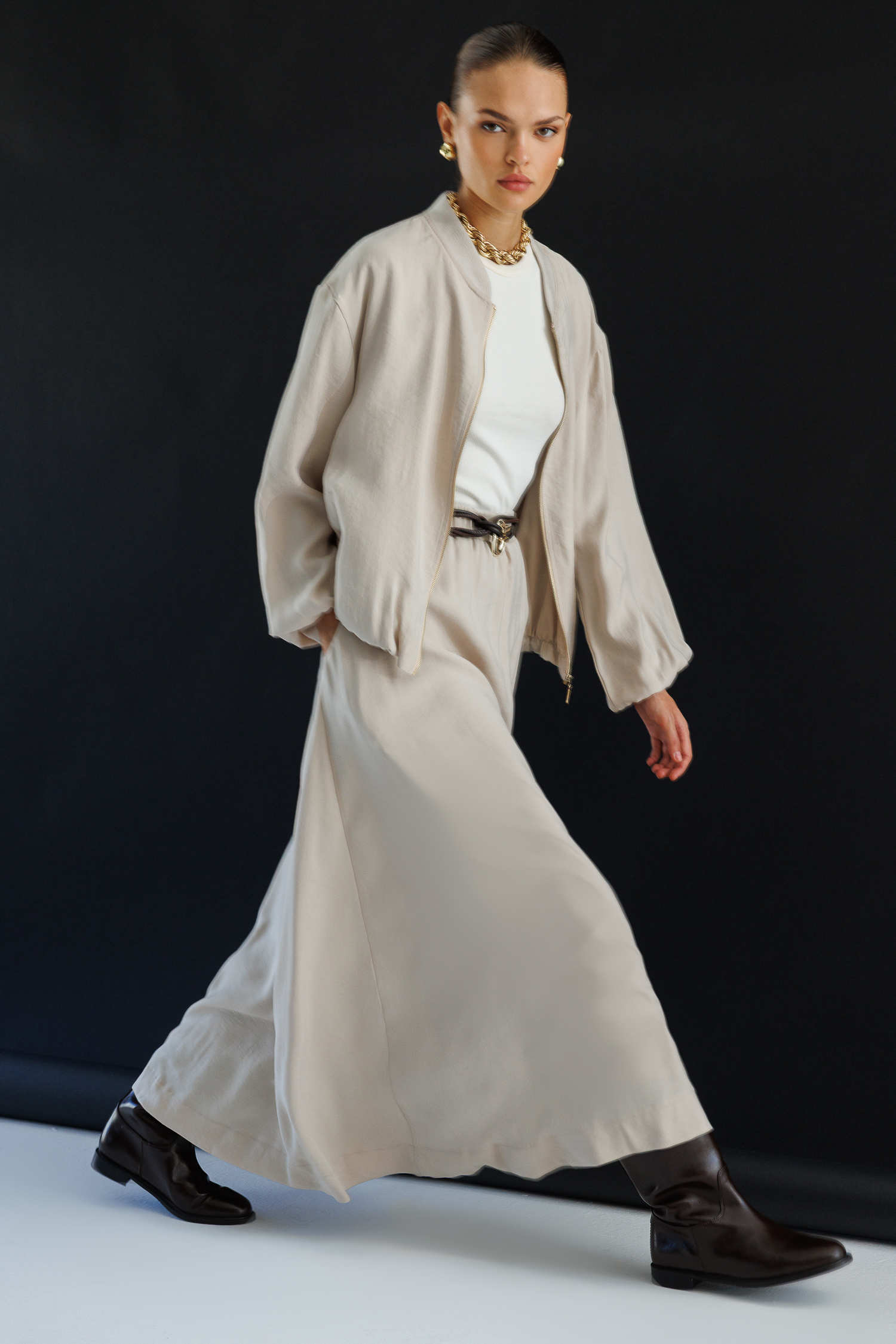 Mizalle Modal Karışımlı Taş Rengi Oversize Bomber Ceket