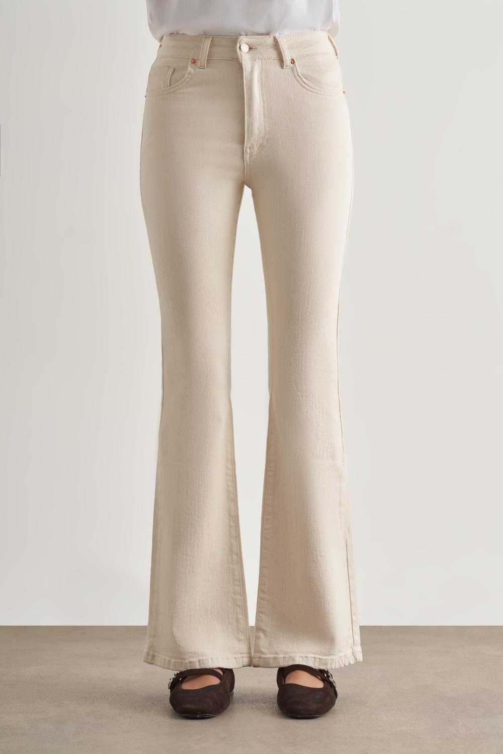 Mizalle Skinny Fit Flare Paça Ekru Denim Pantolon