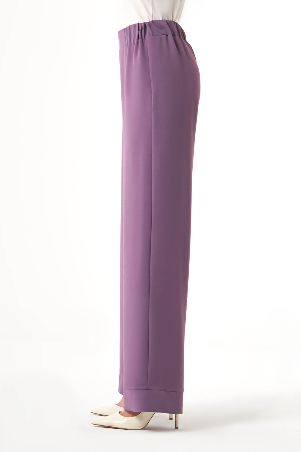 Mizalle Beli Lastikli Rahat Kesim Gül Kurusu Basic Pantolon