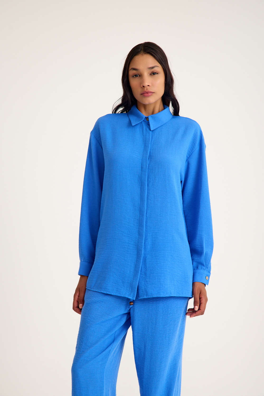 Mizalle Keten Görünümlü Rahat Kesim Mavi Jogger Pantolon