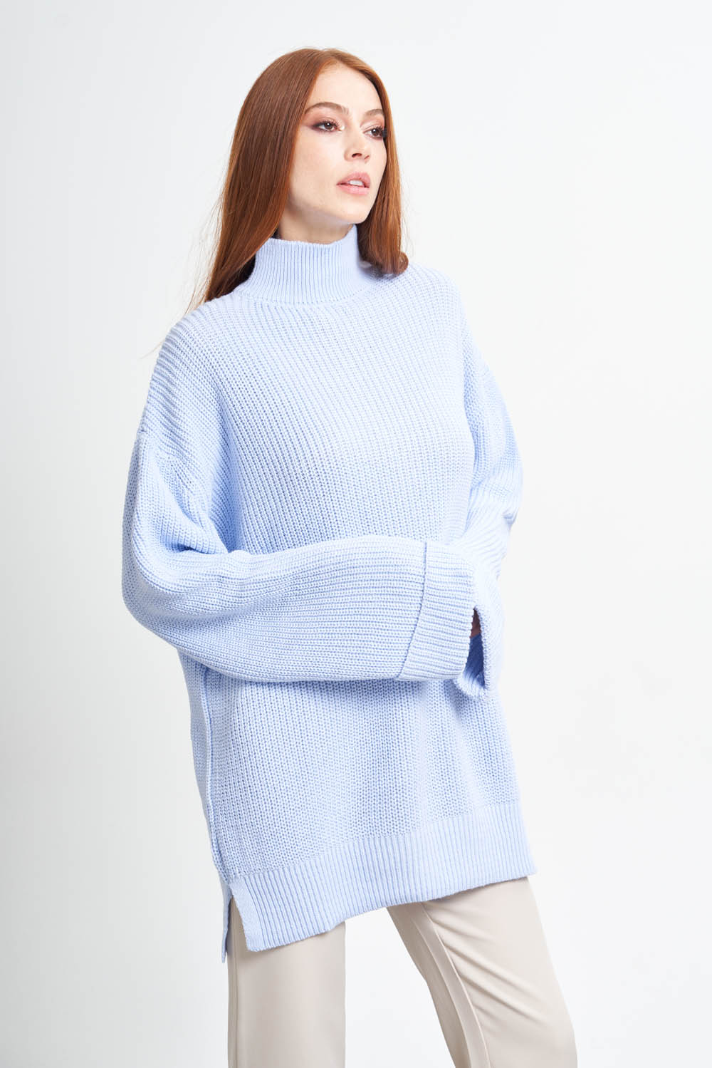 Mizalle Yüksek Yaka Oversize Açık Mavi Triko Kazak