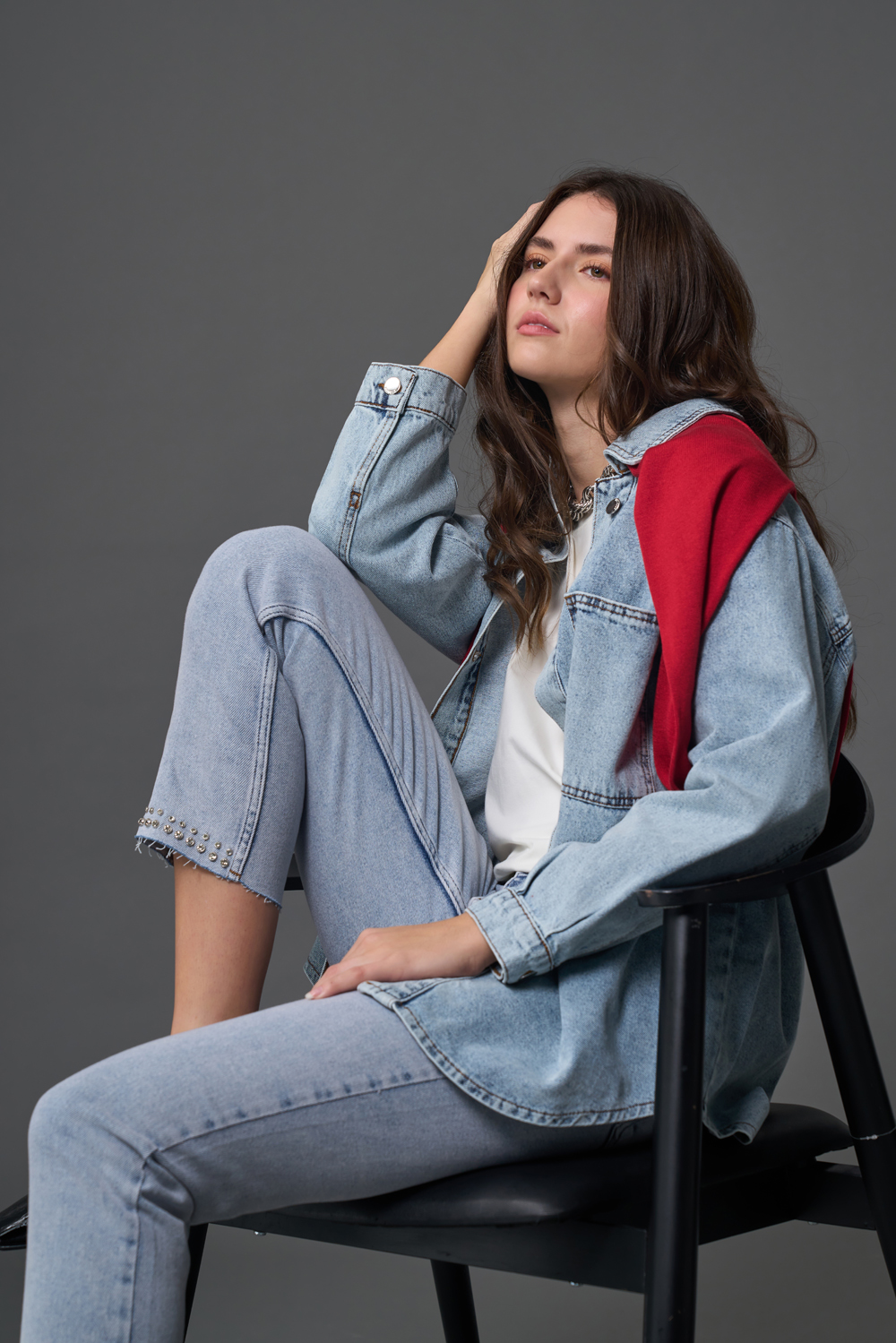 Mizalle Tek Cepli Rahat Kesimli Uzun Açık Mavi Denim Gömlek