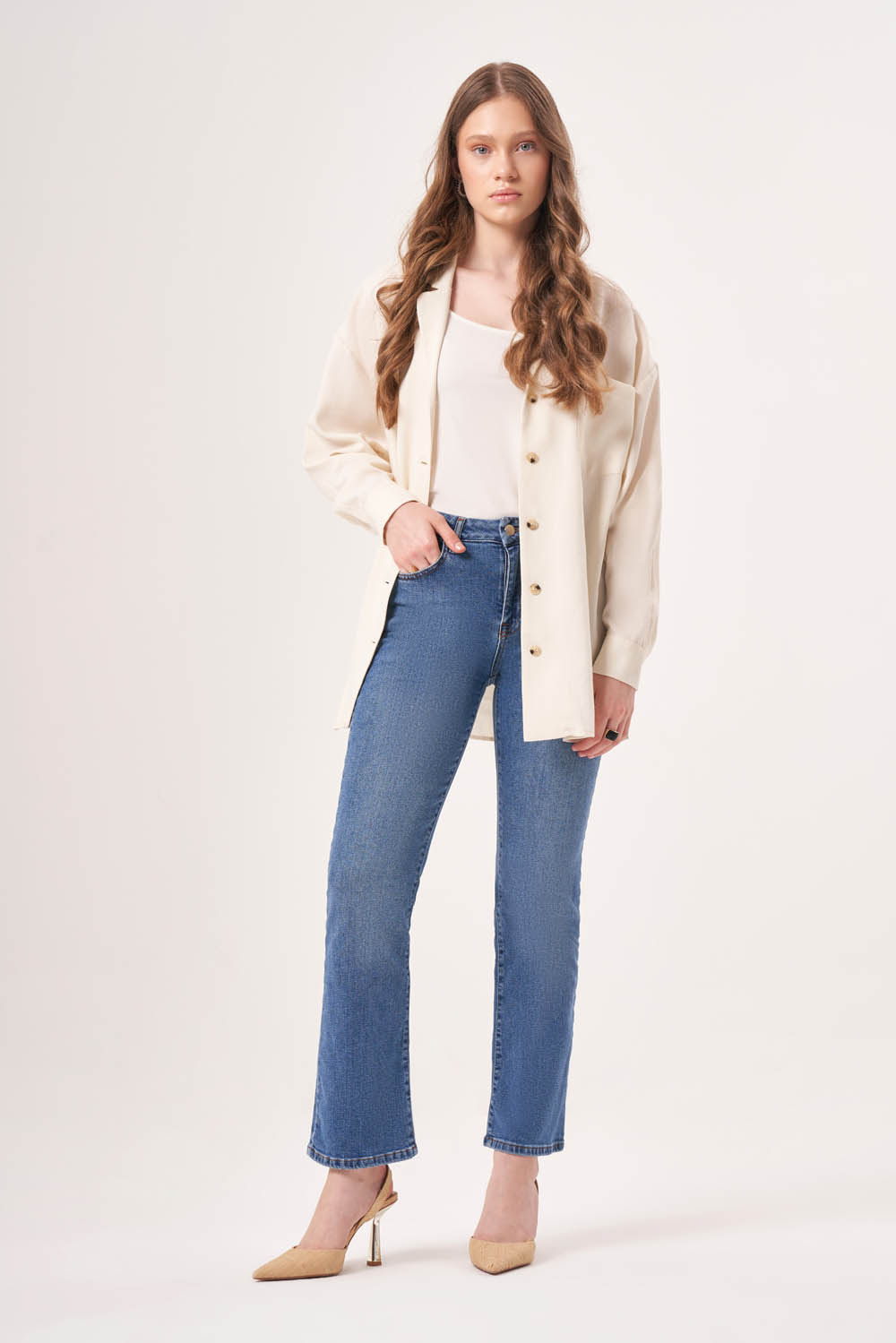 Mizalle İndigo Mavi Straight Fit Denim Pantolon