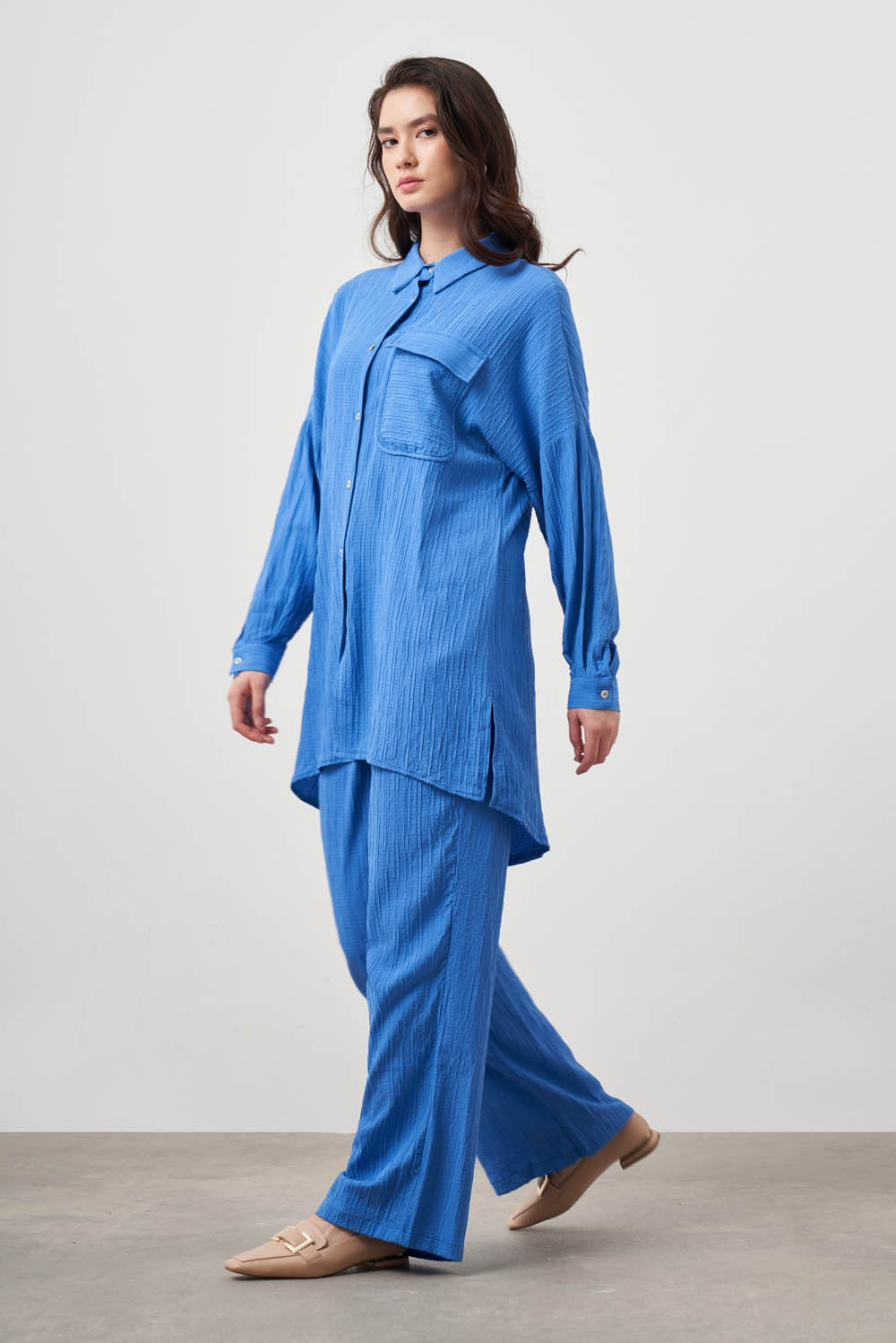 Mizalle Oversize Cepli Özel Dokuma Uzun Mavi Tunik