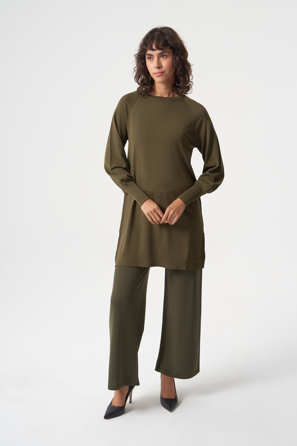Mizalle Yuvarlak Yaka Balon Kollu Haki Rayon Tunik