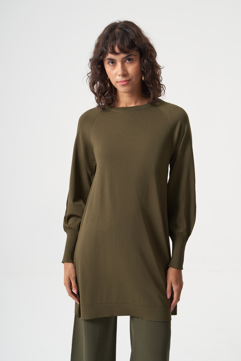 Mizalle Yuvarlak Yaka Balon Kollu Haki Rayon Tunik