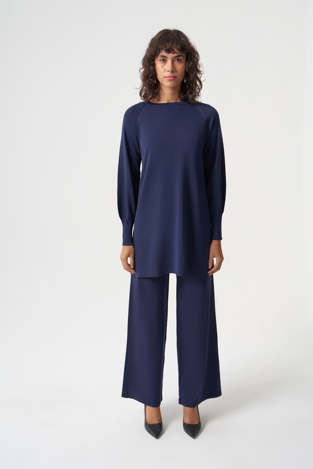 Mizalle Yuvarlak Yaka Balon Kollu Lacivert Rayon Tunik