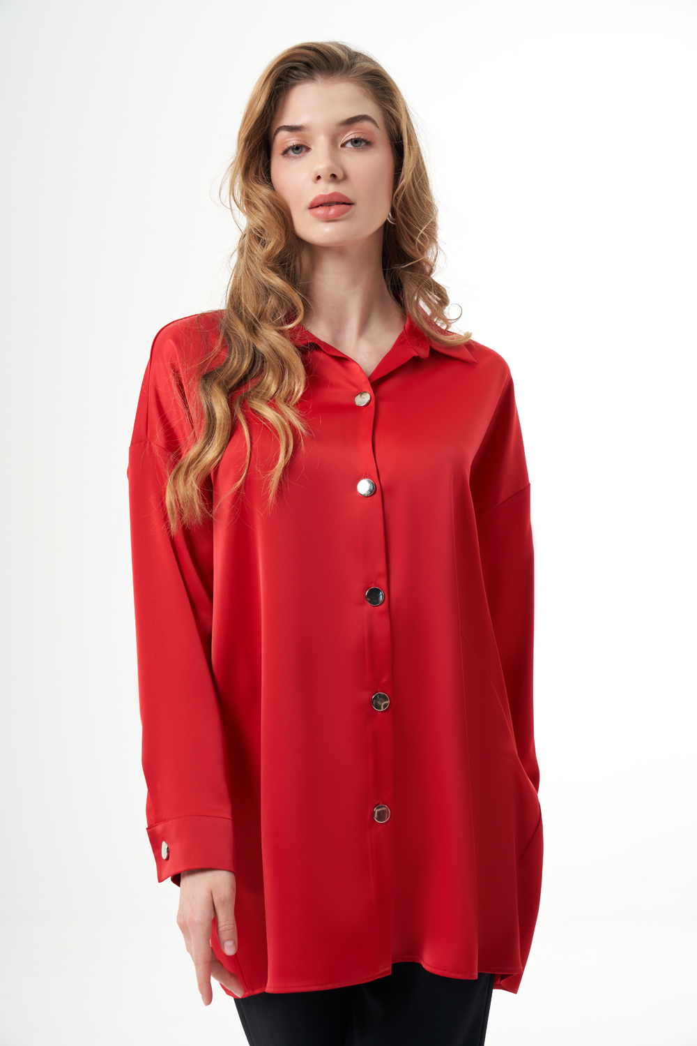 Mizalle Metal Düğmeli Oversize Nar Çiçeği Saten Gömlek