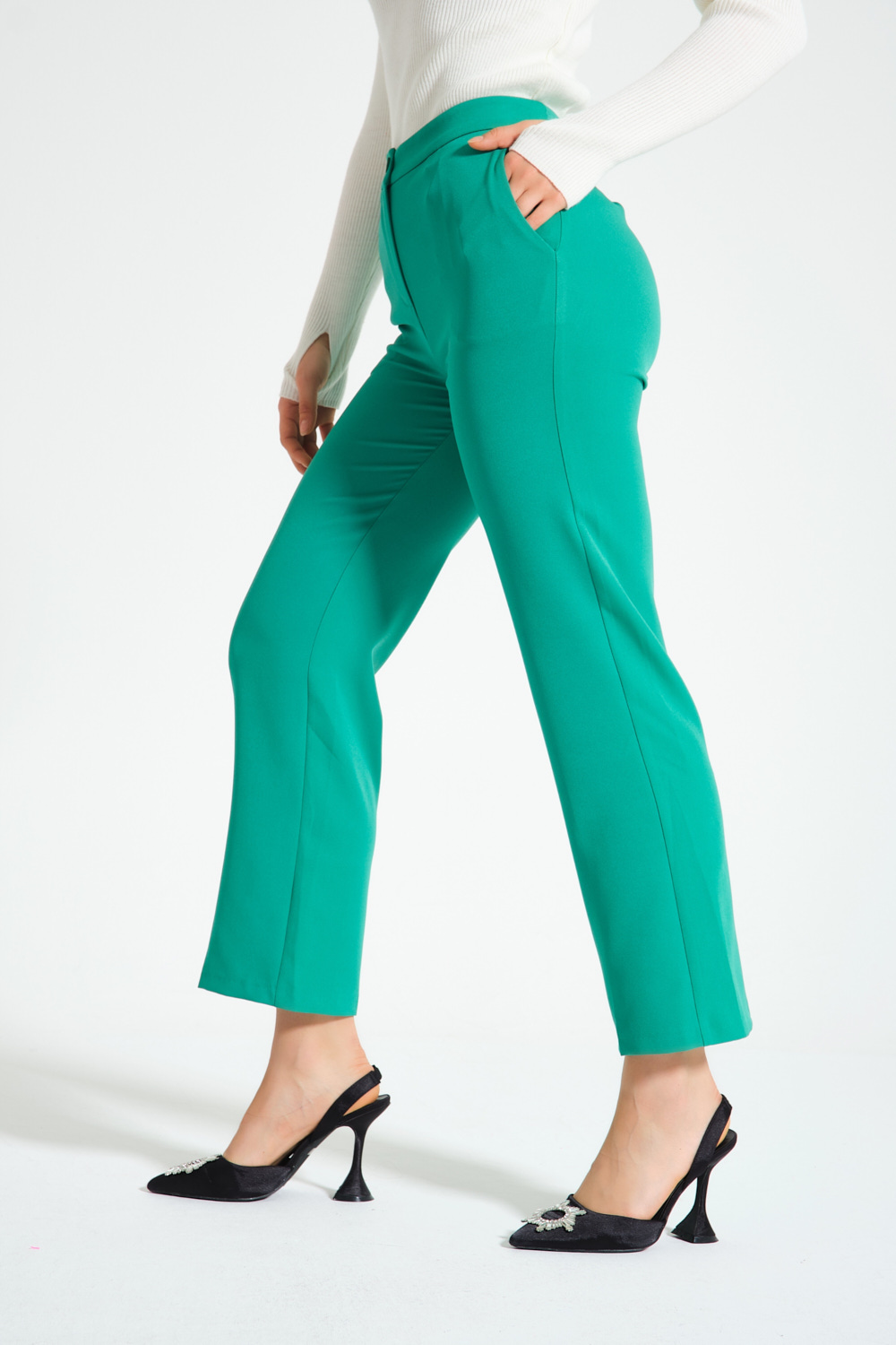 Mizalle Basic Yeşil Klasik Kumaş Pantolon