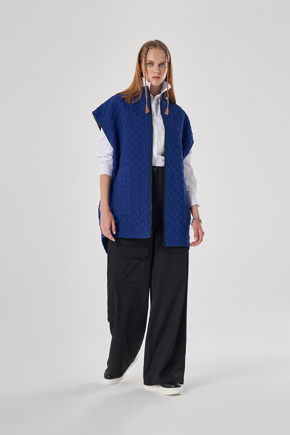 Mizalle Kapitone Oversize Saks Mavisi Yelek