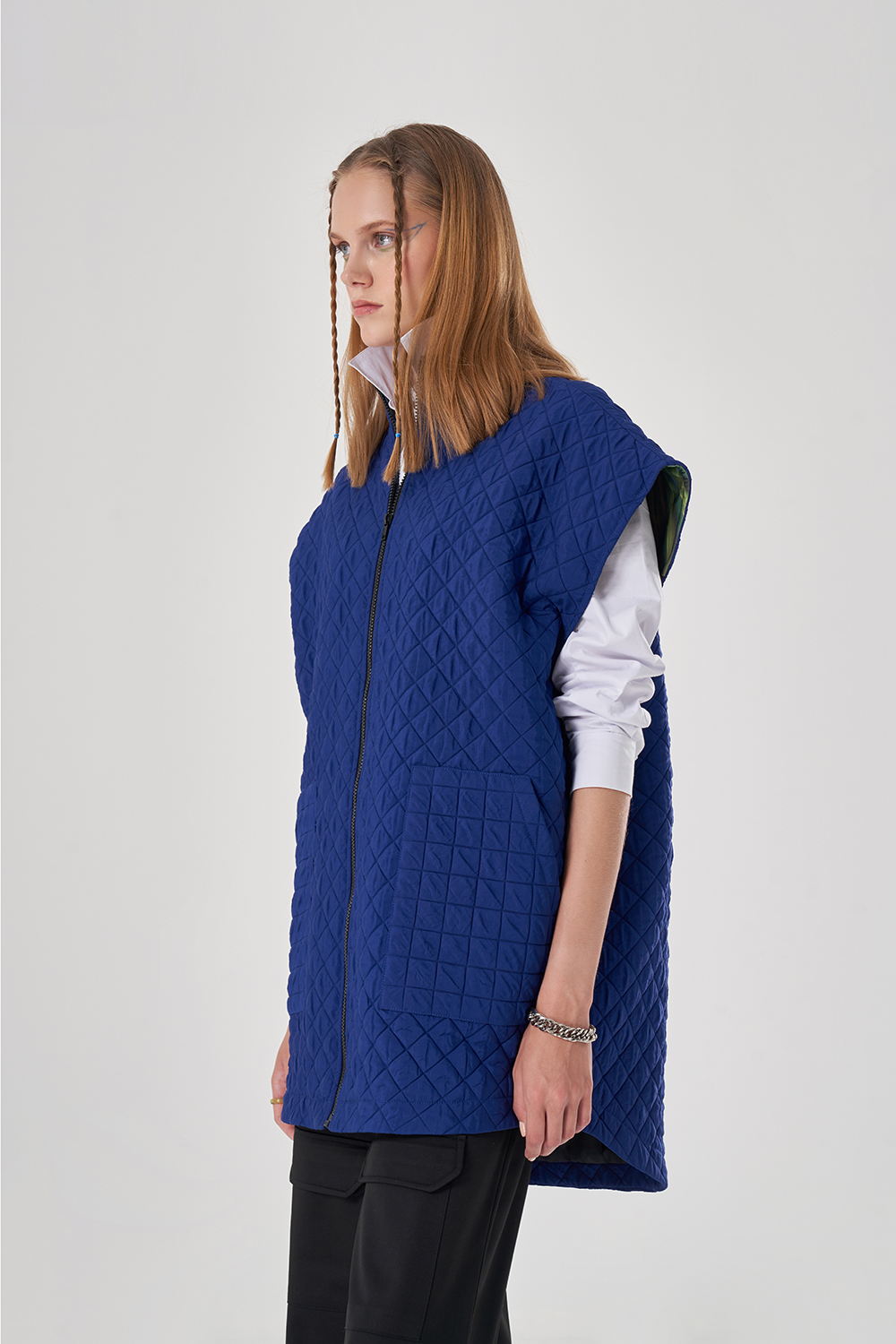 Mizalle Kapitone Oversize Saks Mavisi Yelek