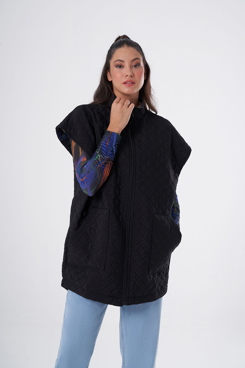 Mizalle Kapitone Oversize Siyah Yelek
