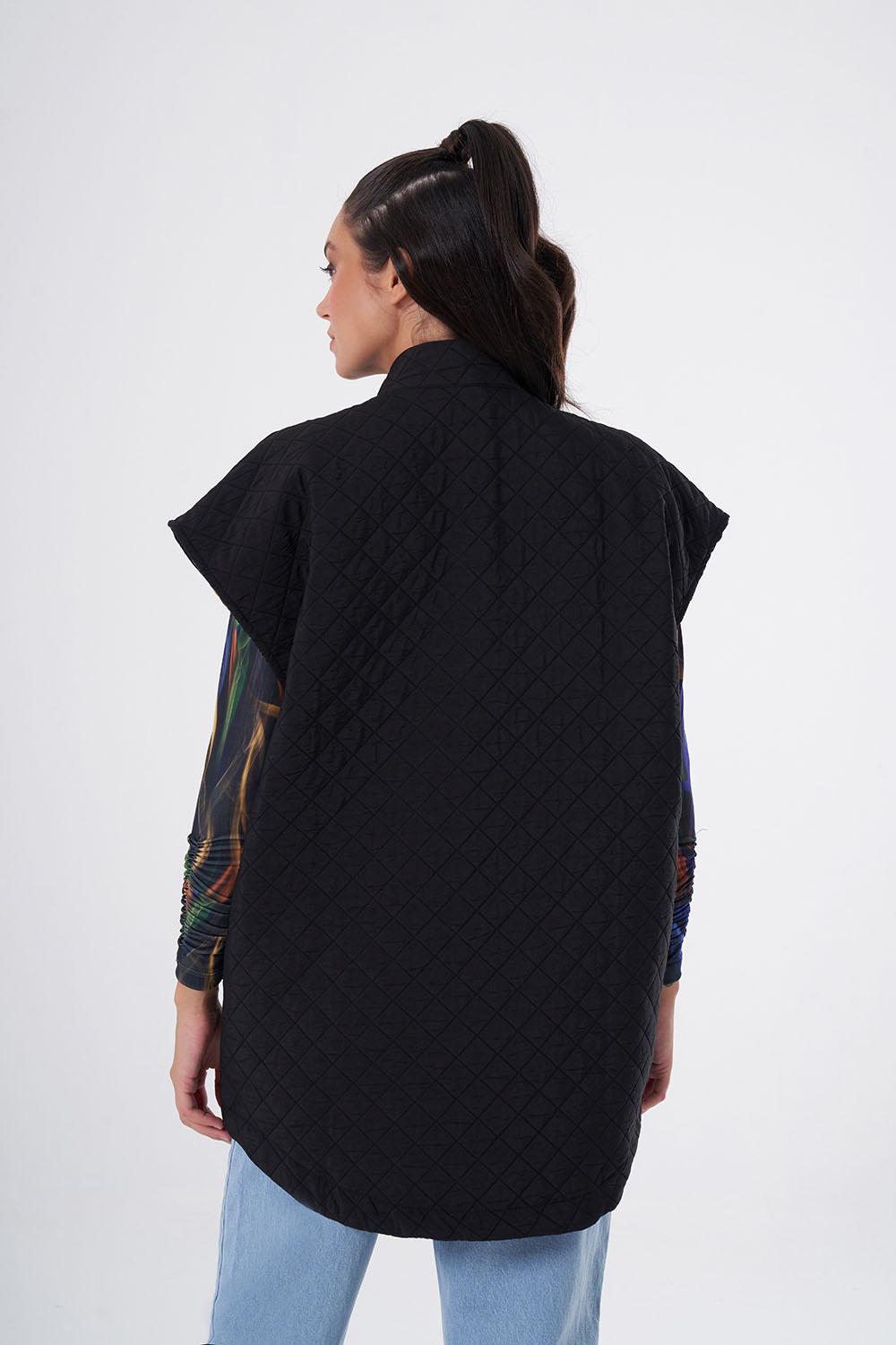 Mizalle Kapitone Oversize Siyah Yelek