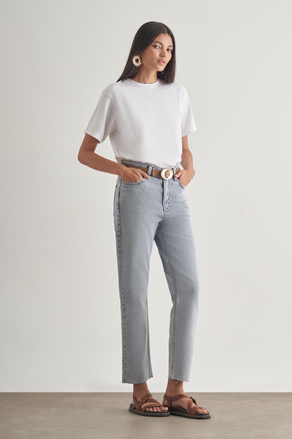 Mizalle Dar Kesim Kesik Paçalı Mom Fit Kar Mavi Denim Pantolon