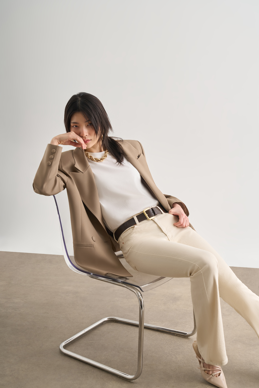Mizalle Oversize Çift Yırtmaçlı Bej Blazer Ceket