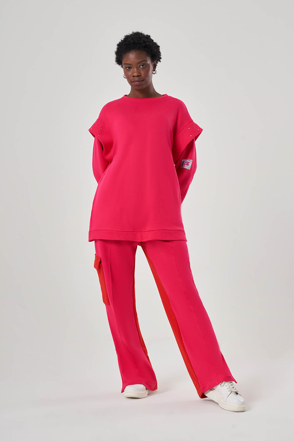 Mizalle Kolları Taş İşli Fuşya Sweatshirt