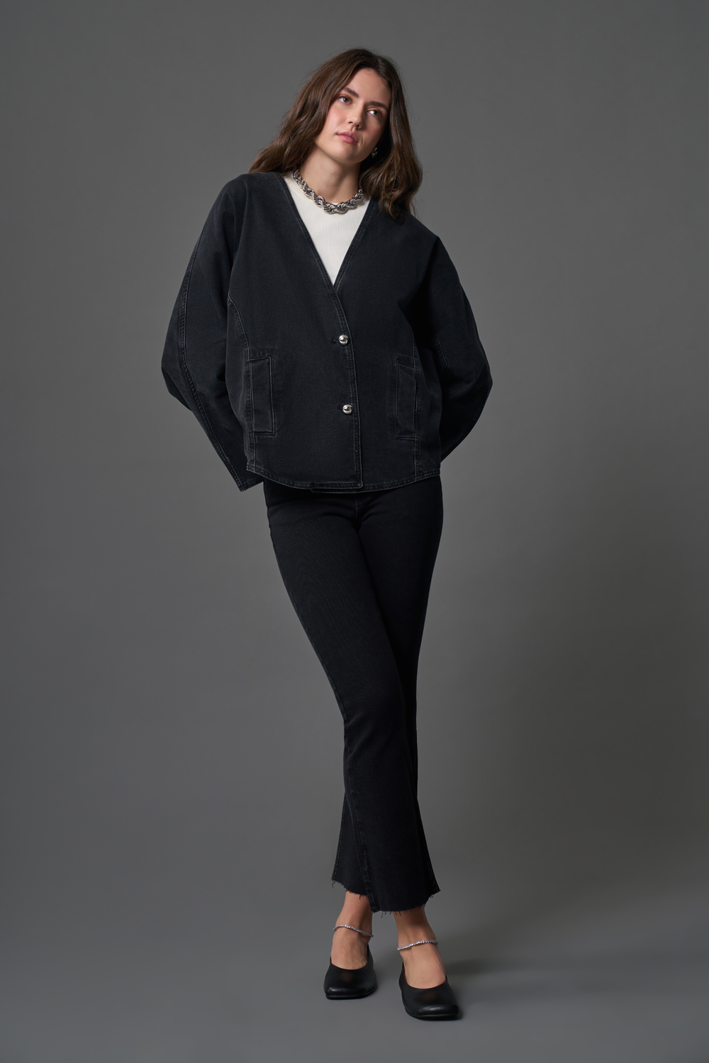 Mizalle Antrasit Oversize Yakasız Denim Ceket