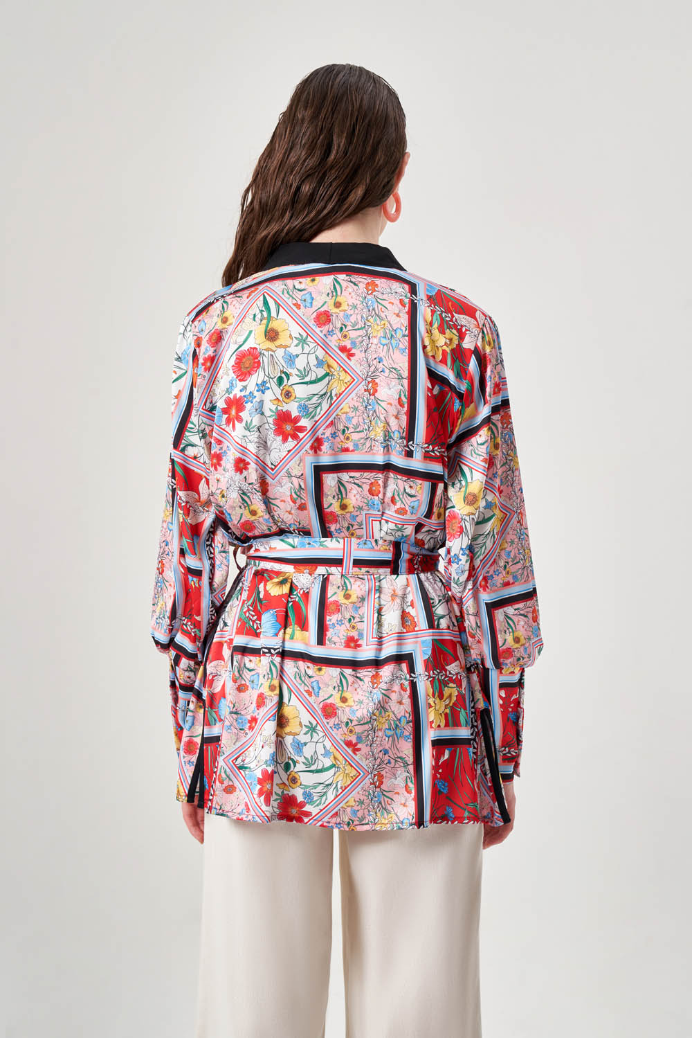 Mizalle Desenli Kalın Kol Manşetli Kimono