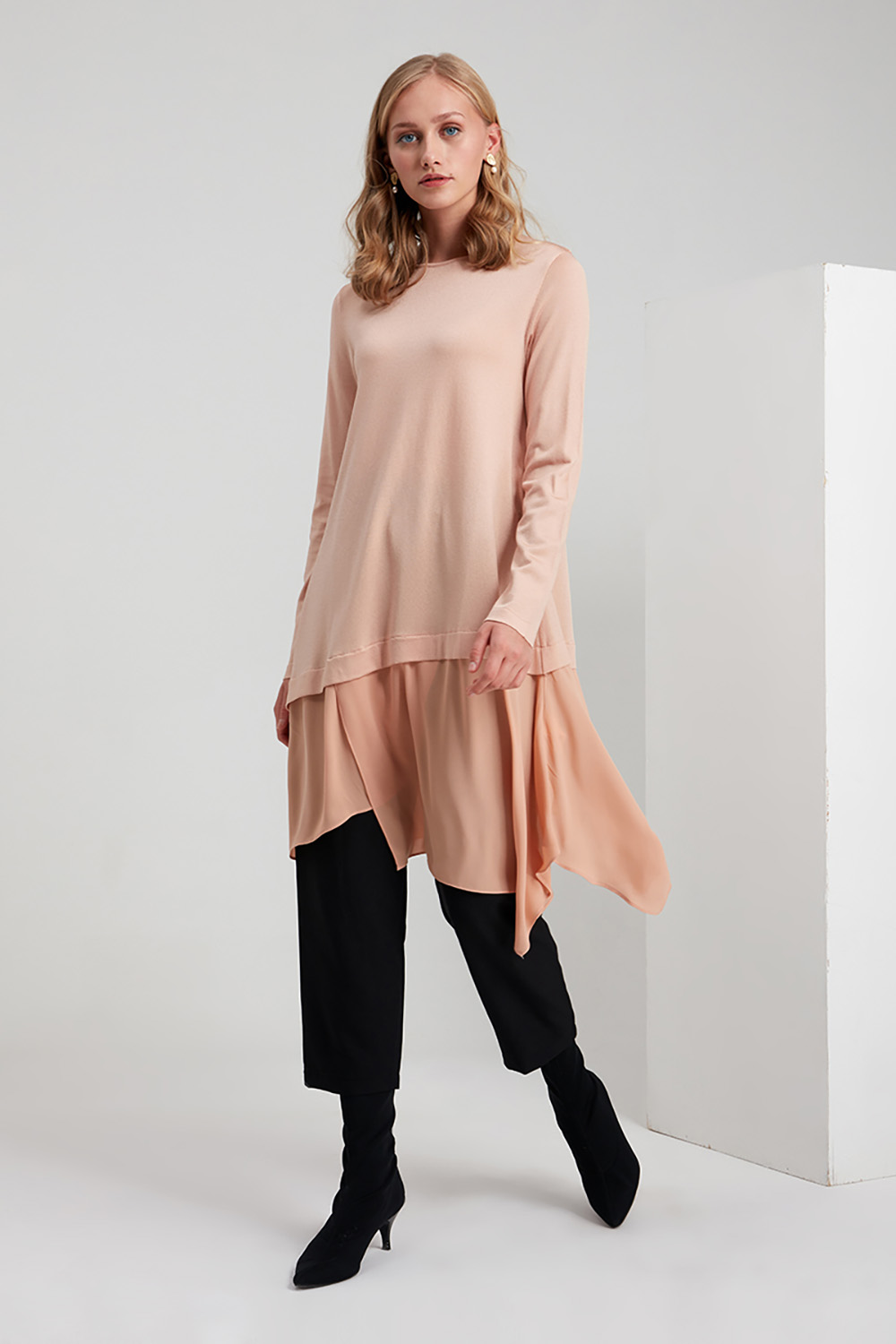 Şifon Garnili Rayon Bej Tunik