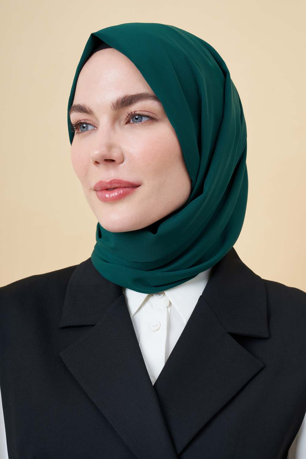 Mizalle Zümrüt Yeşili Medine İpeği Şal