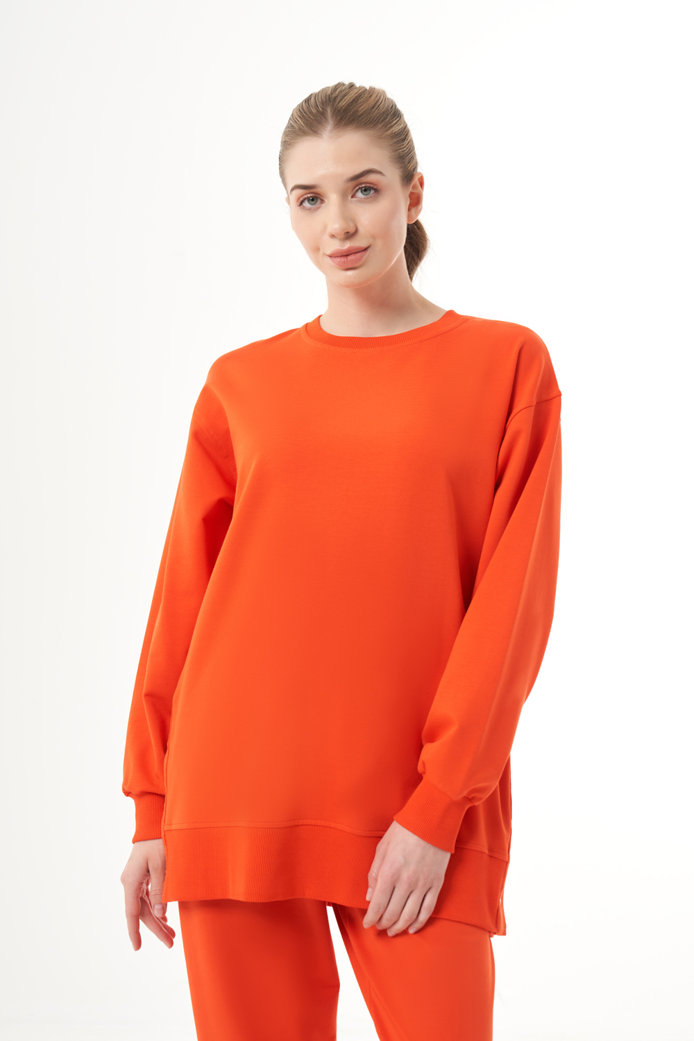 Mizalle Yanları Çıtçıtlı Yuvarlak Yaka Nar Çiçeği Sweatshirt